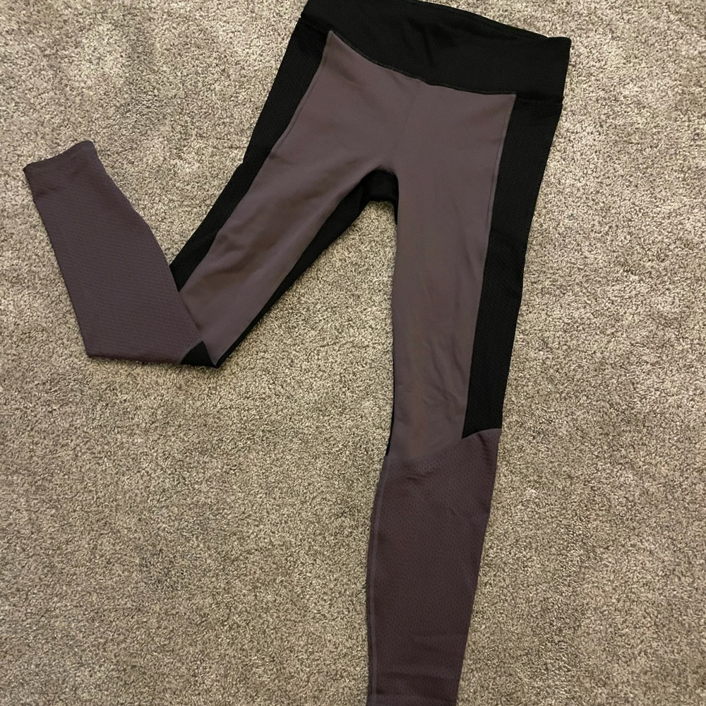 Fabletics powerhold leggings